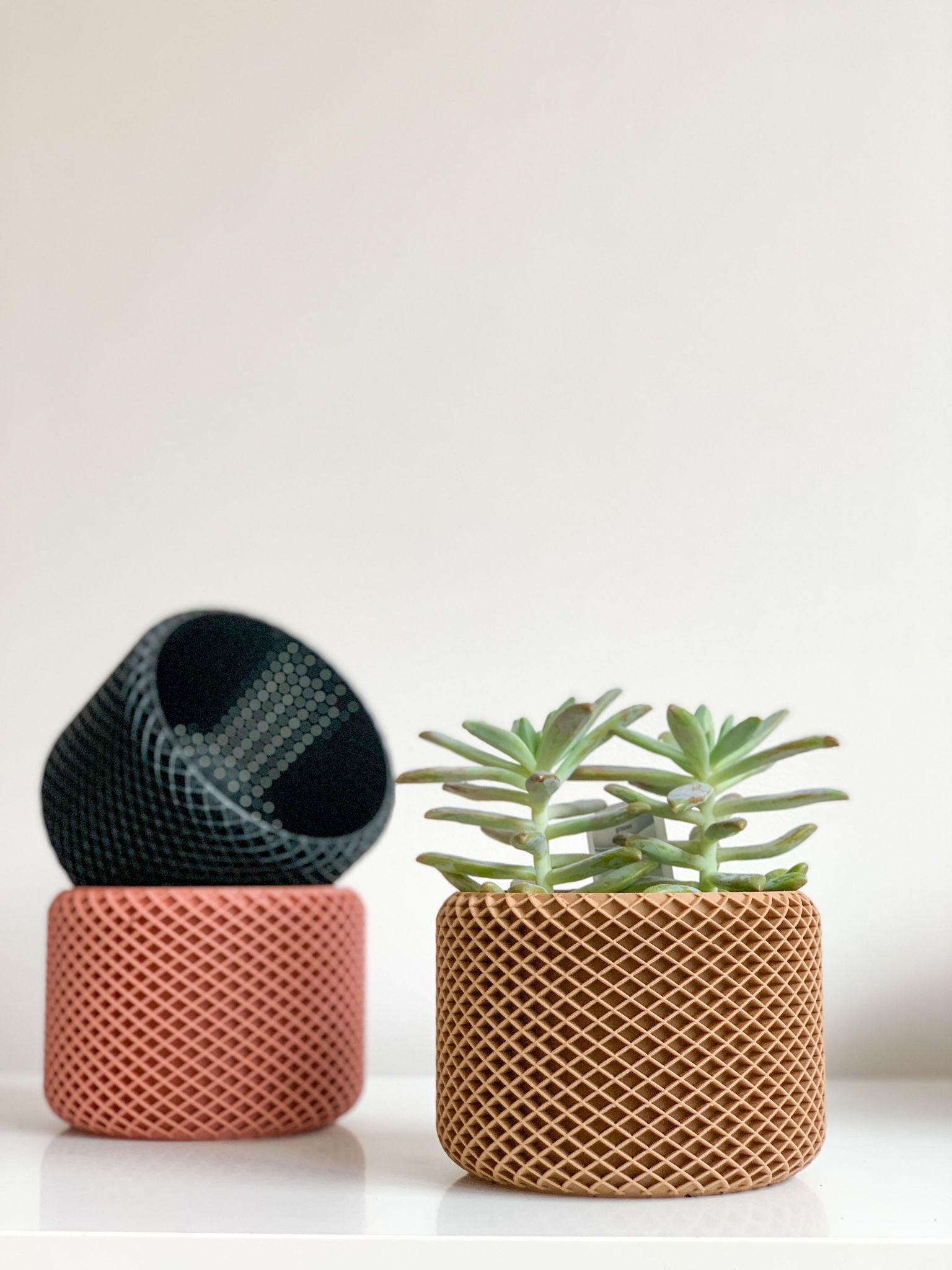 Cache pot La Ruche - Petit (4 po.) / Bois