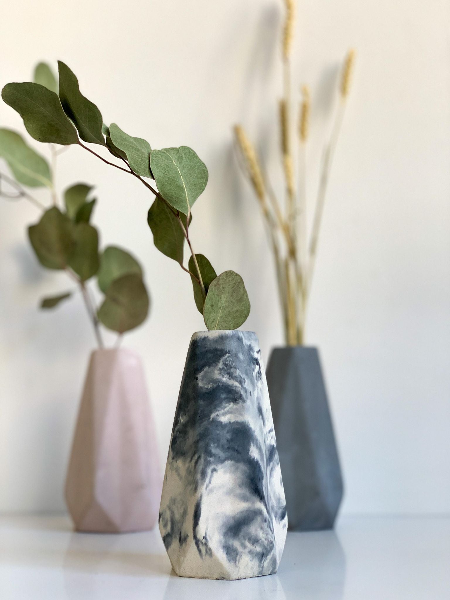 Vase en béton - Marbré noir et blanc