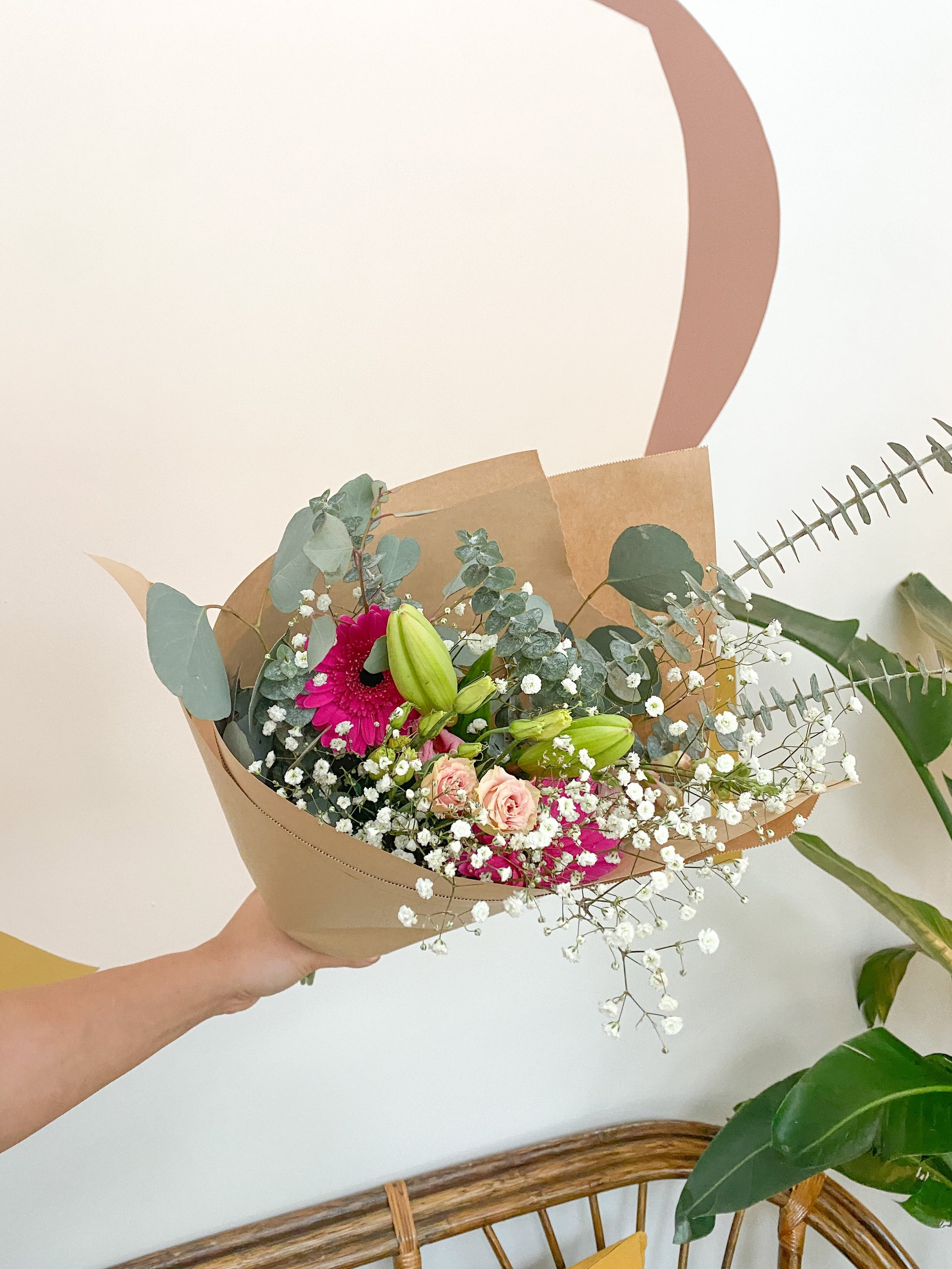 Bouquet mixte - eucalyptus & fleurs